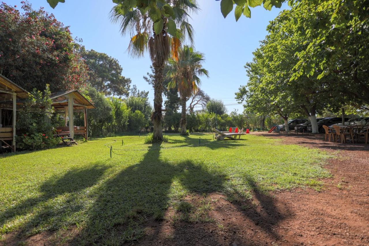 Ugur Pansiyon Bungalows Çıralı Exterior foto