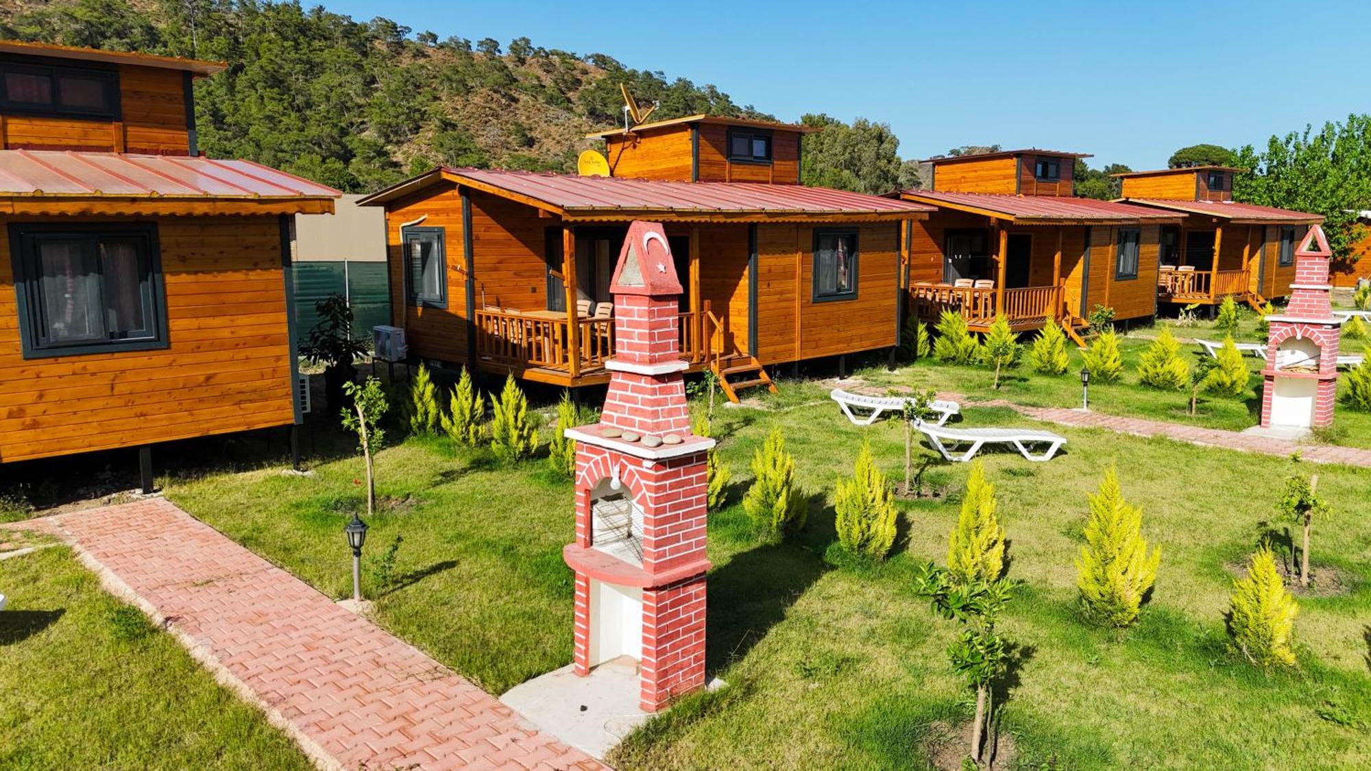 Ugur Pansiyon Bungalows Çıralı Exterior foto