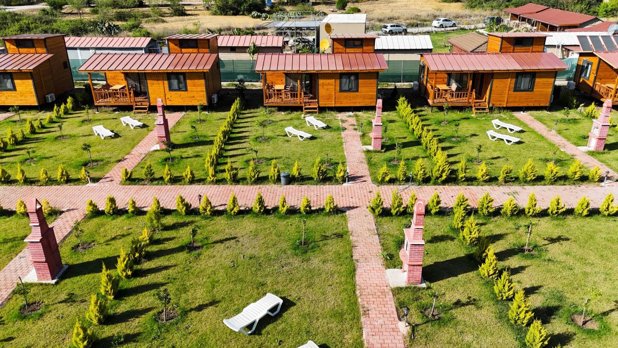 Ugur Pansiyon Bungalows Çıralı Exterior foto