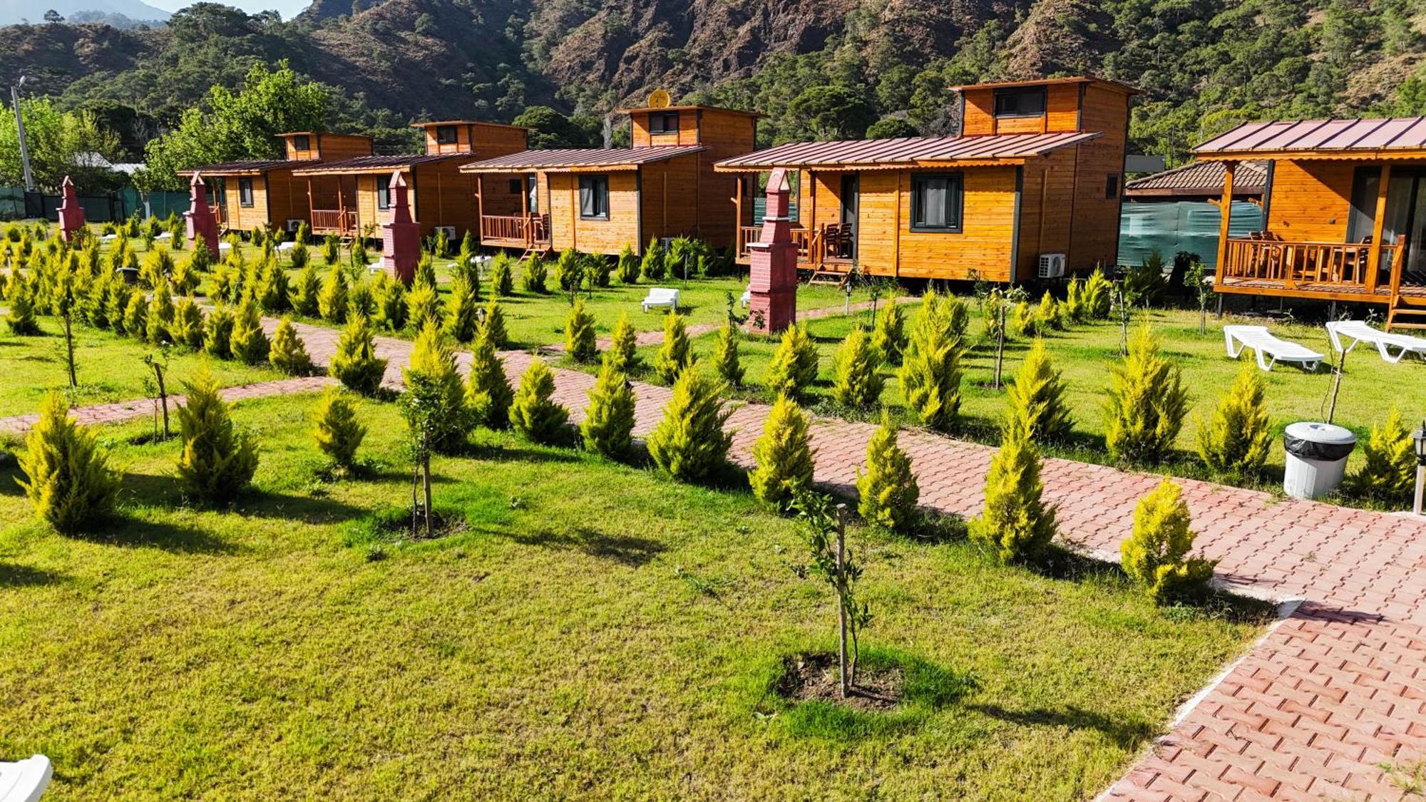 Ugur Pansiyon Bungalows Çıralı Exterior foto