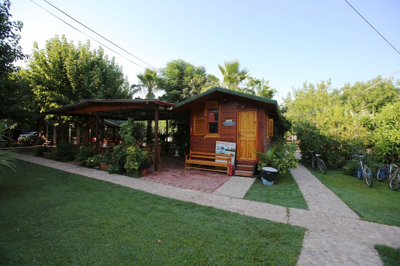 Ugur Pansiyon Bungalows Çıralı Exterior foto