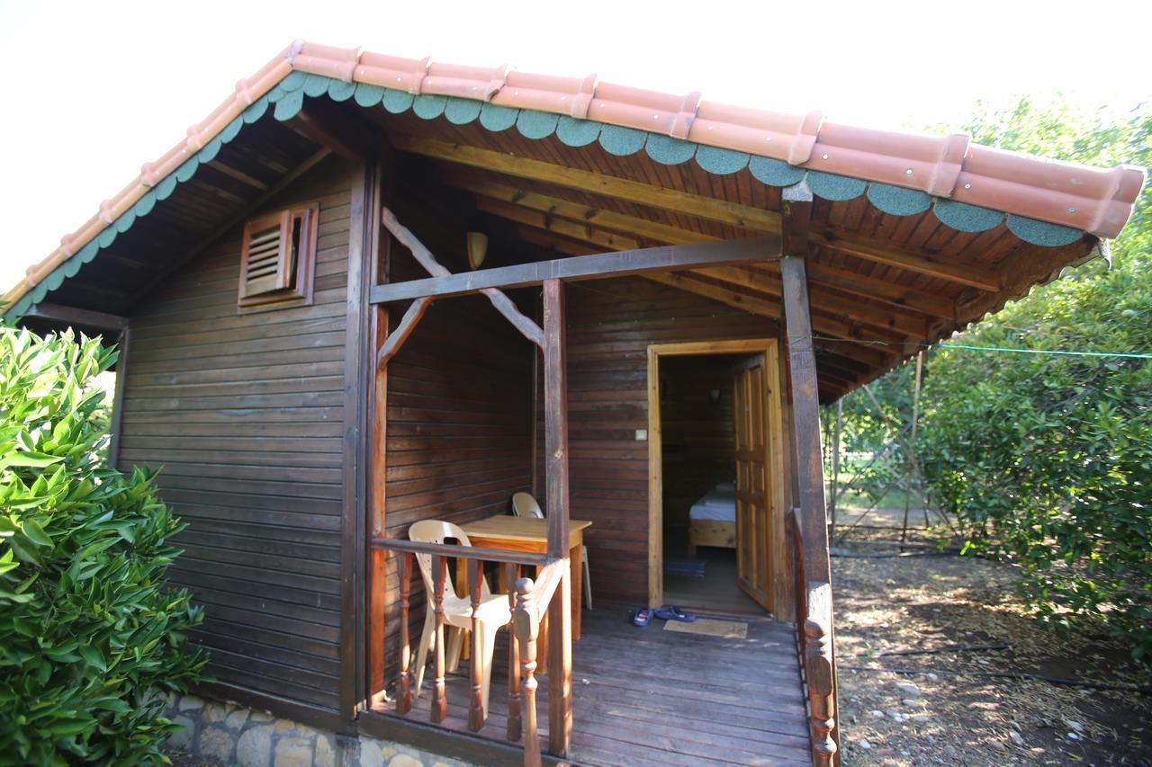 Ugur Pansiyon Bungalows Çıralı Exterior foto